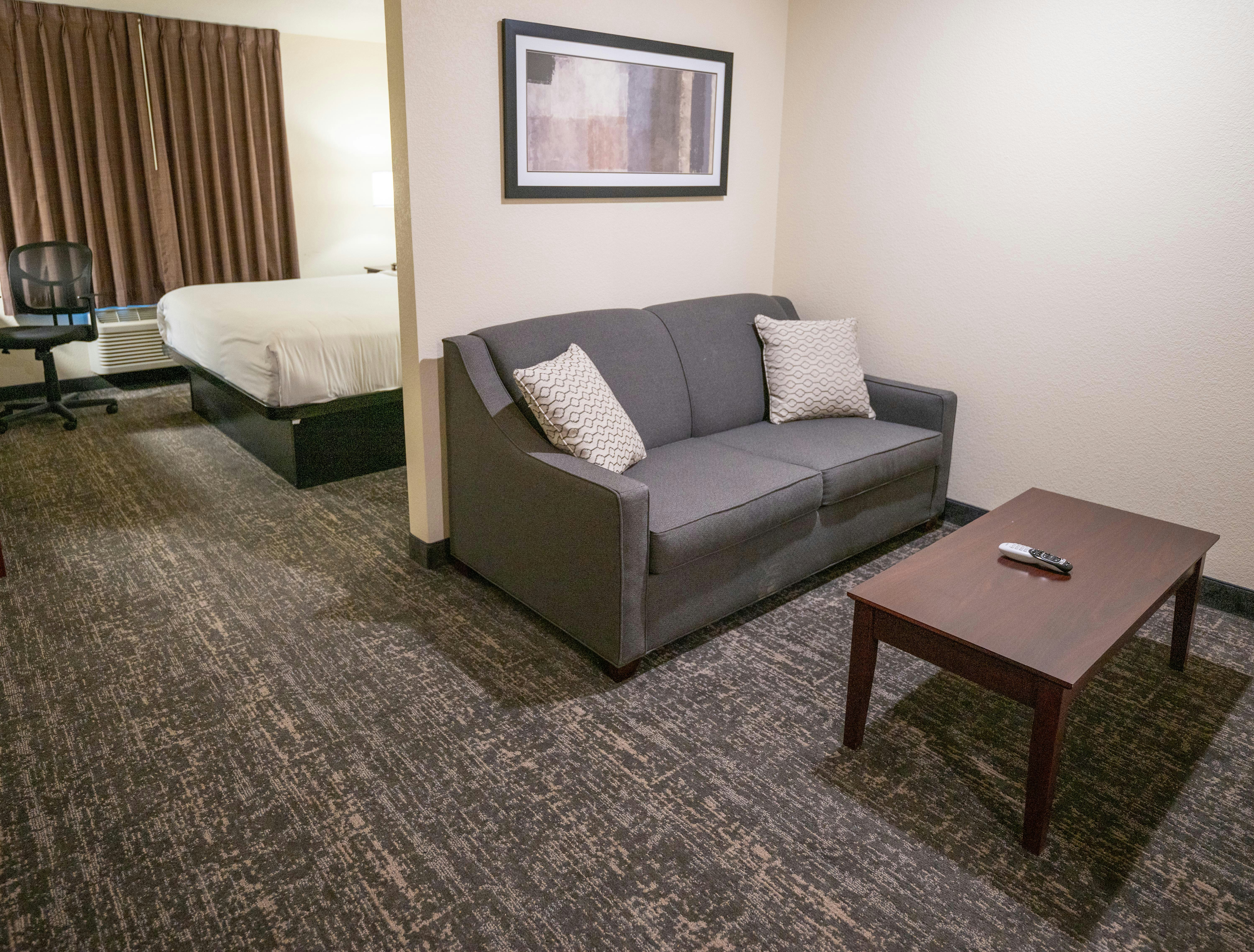 Cobblestone Hotel & Suites - Lamar 10/19