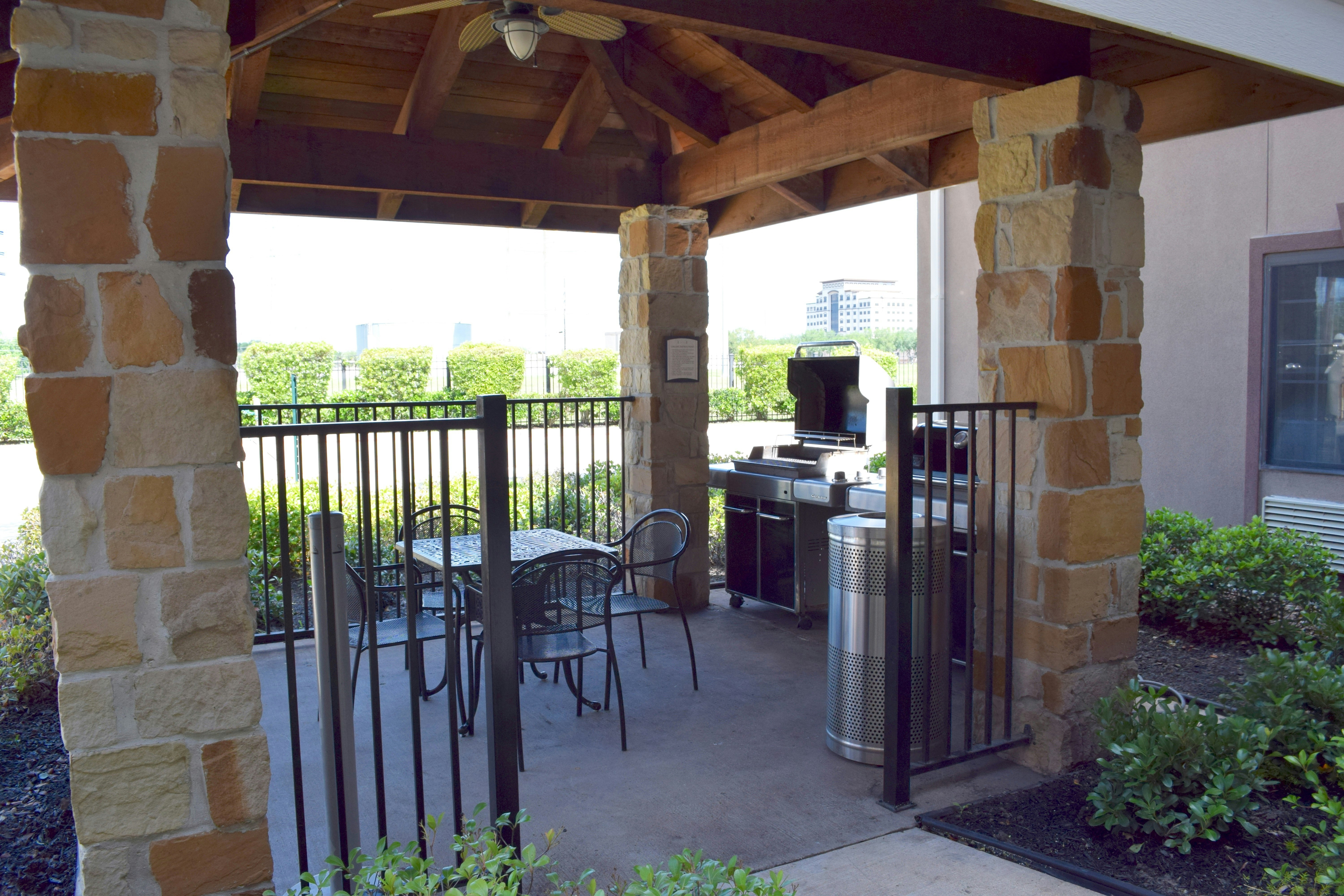 Staybridge Suites Houston Stafford Sugar Land 44/65