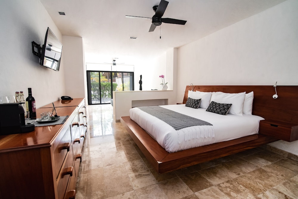 HOTEL CASA DEL JAGUAR BEACH 4/50