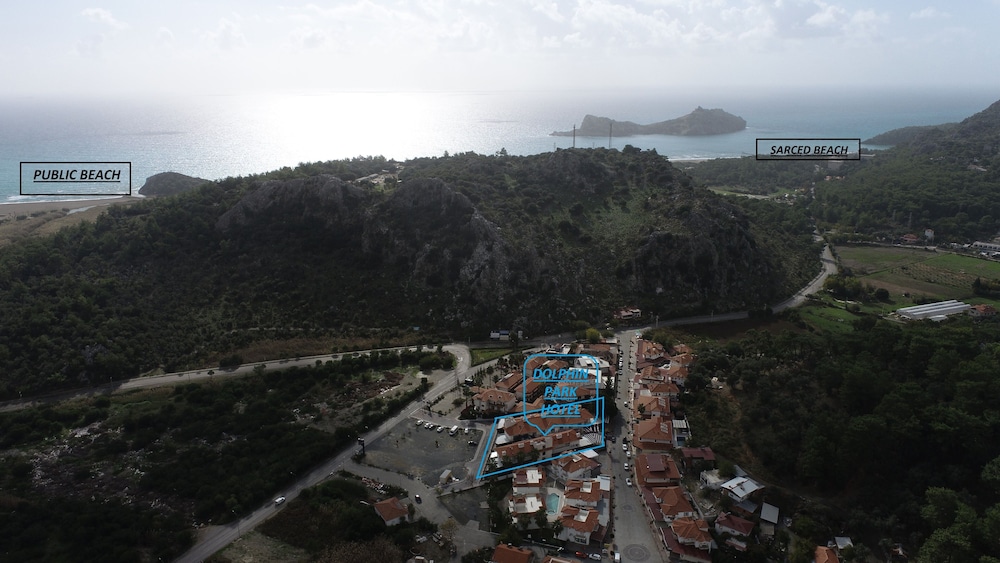 Dolphin Park Hotel 35/50