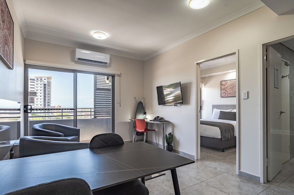 Argus Hotel Darwin 34/64