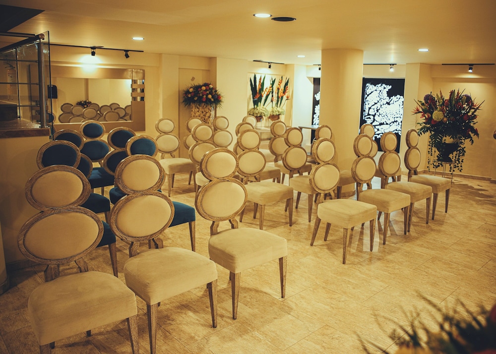 Hotel Trugo 54/62