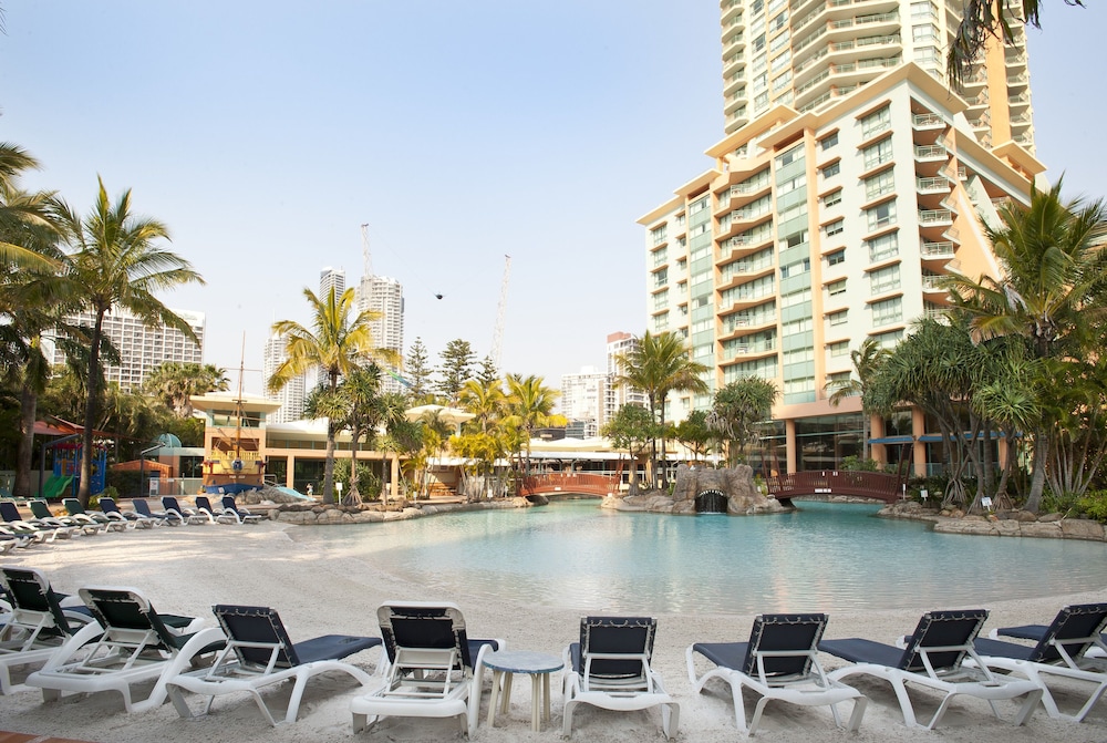 Mantra Crown Towers Surfers Paradise 5/95