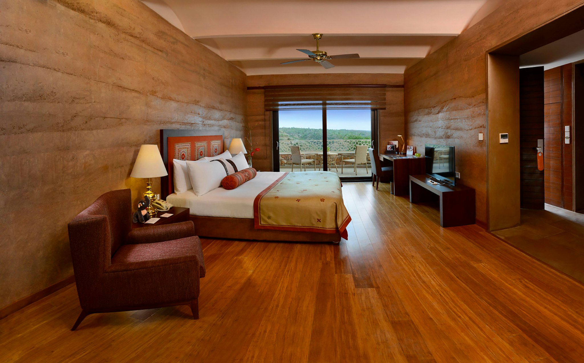 THE LALIT MANGAR 10/52