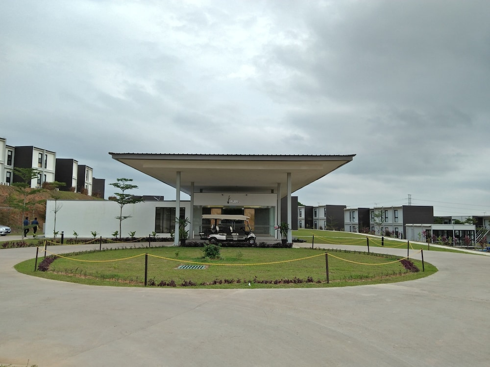 Lakeview Terrace Resort Pengerang 34/36