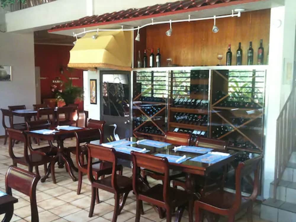 Parador Villas Sotomayor 10/23
