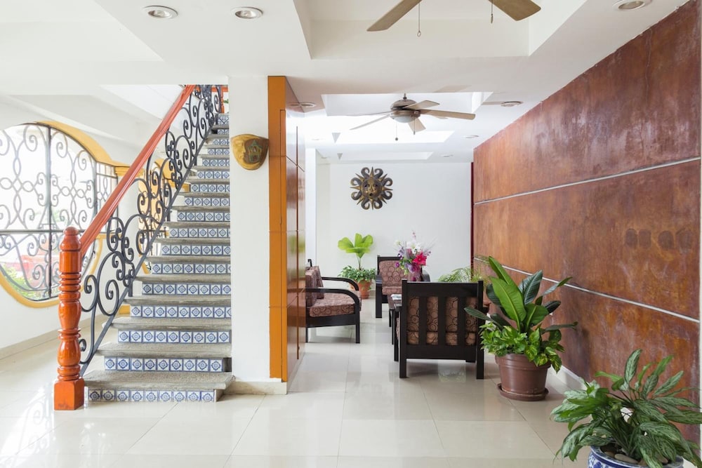Hotel Madan Cardenas 10/51