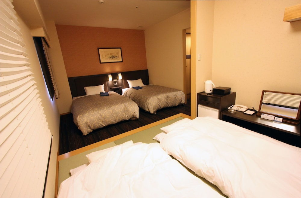 Toyama Manten Hotel 10/61
