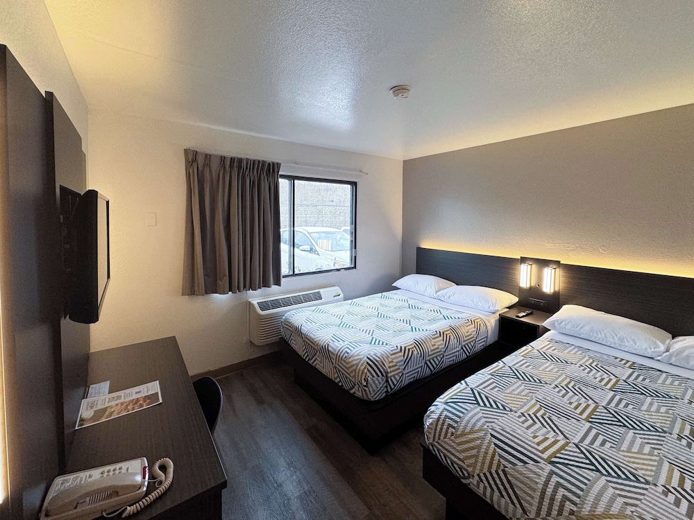 Motel6 Glenview, IL - Chicago North 37/60