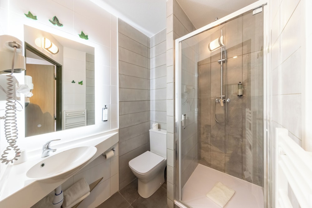 Hotel The Originals Carcassonne 50/50