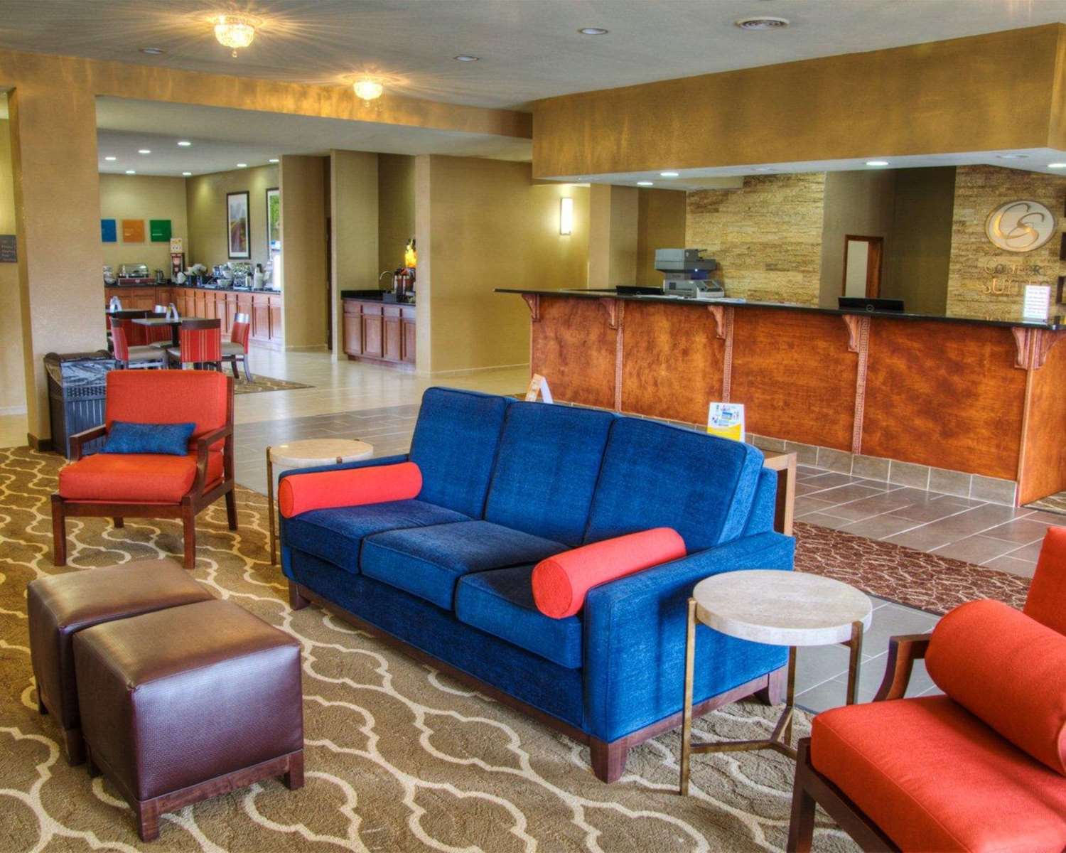 Comfort Suites Plymouth Near Us-30 26/38