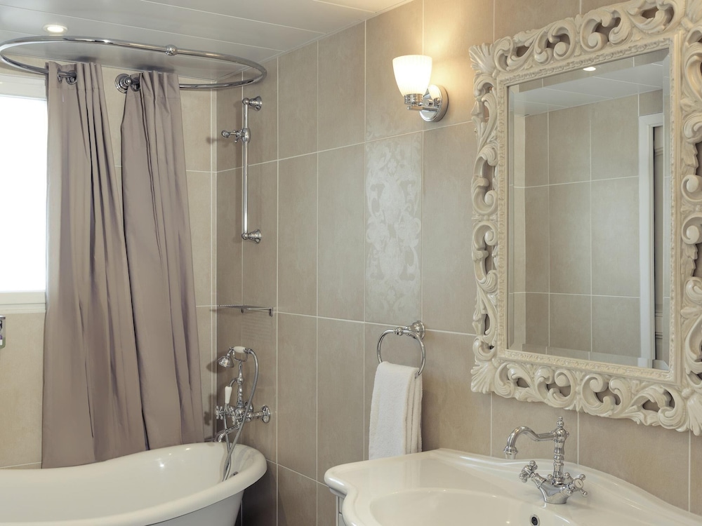 Hotel Mercure Villeneuve sur Lot Moulin de Madame 41/48