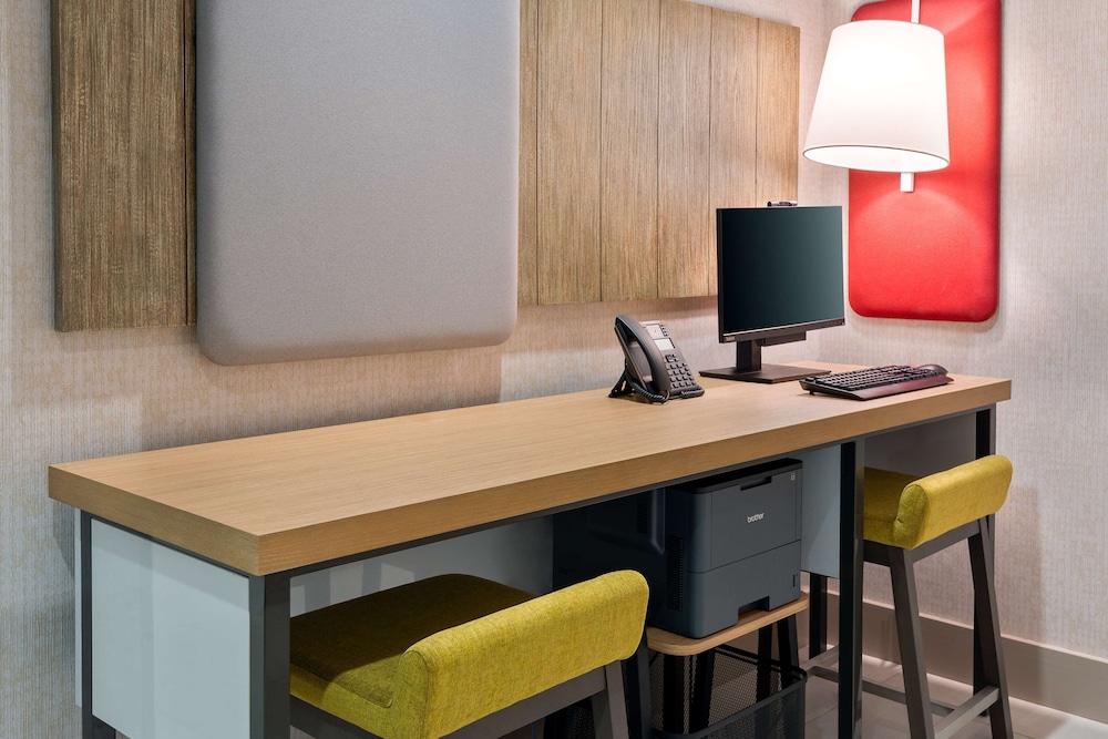 Hilton Garden Inn Panama City Airport, FL 57/63