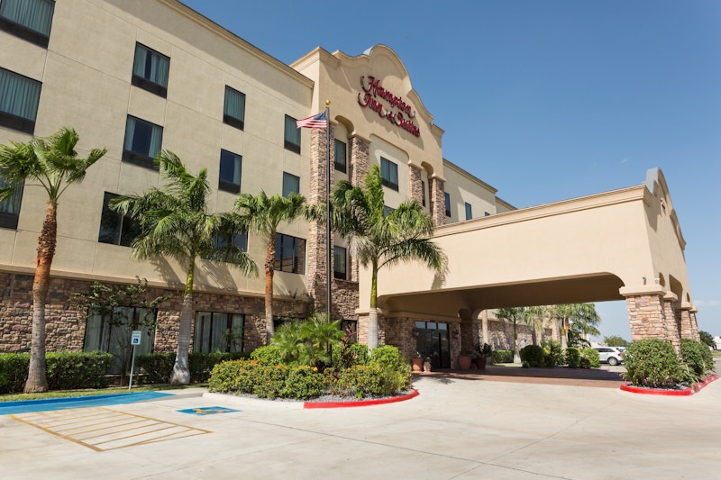 Hampton Inn & Suites Mission 50/54