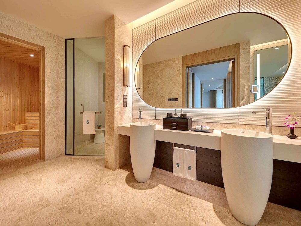 Banyan Tree Kuala Lumpur 46/50