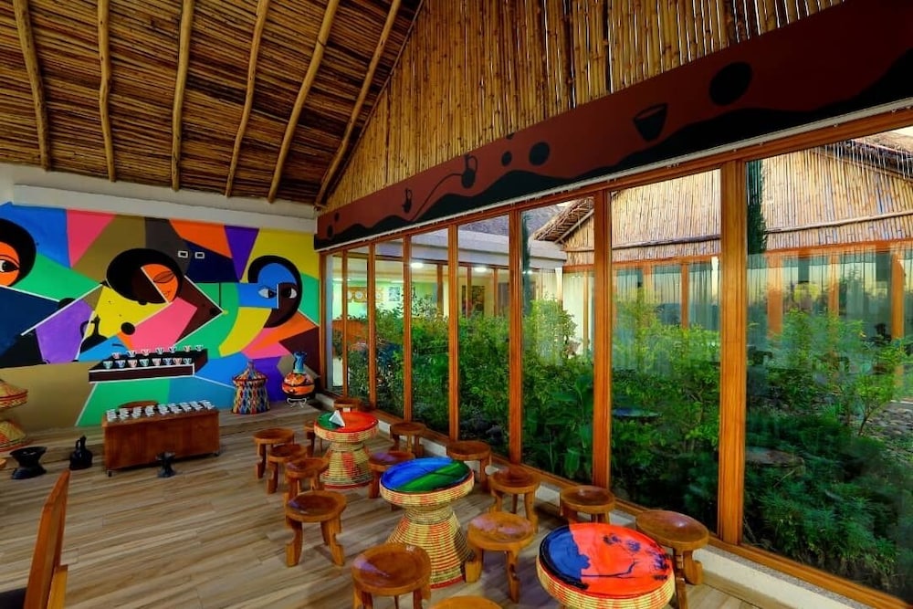 Mezena Lodge 42/50