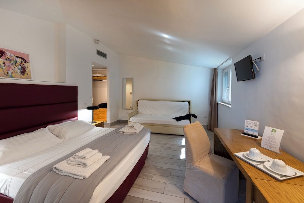 Relais Manfredi 18/74
