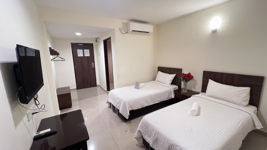 Chariton Skudai Hotel 2/10