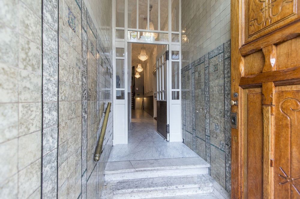 Grand Canal Boutique Hotel 33/58