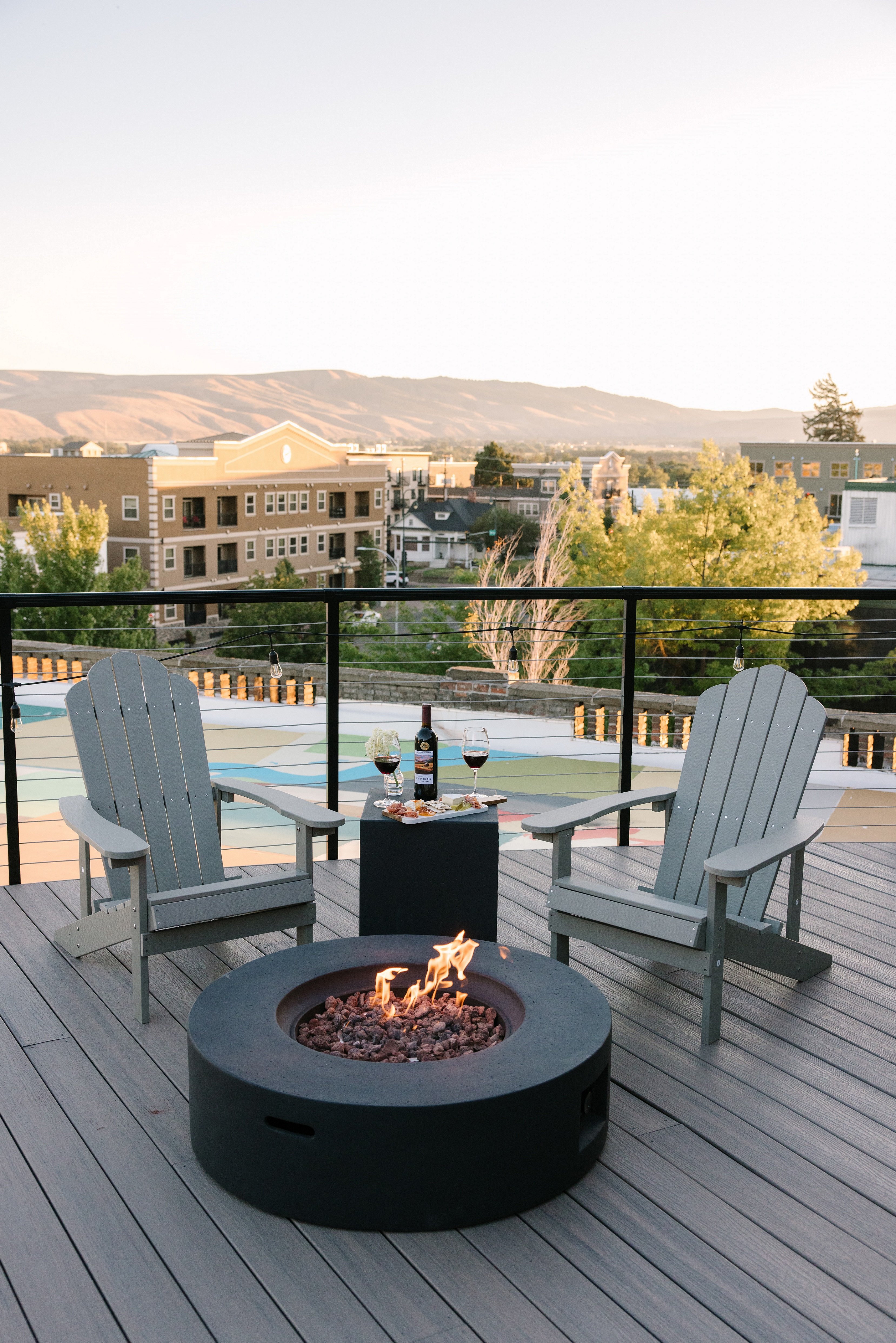 Hotel Windrow Downtown Ellensburg 20/25