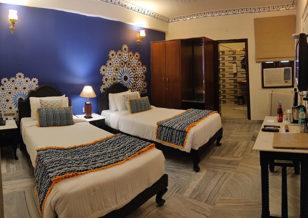 Laxmi Palace Heritage Boutique Hotel 31/65
