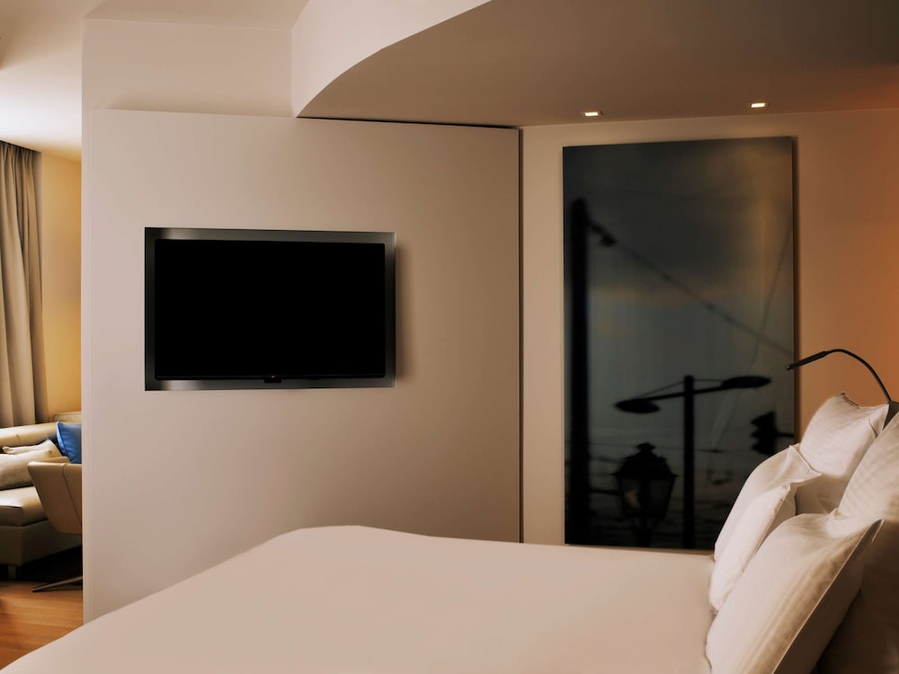Pullman Brussels Centre Midi 23/77