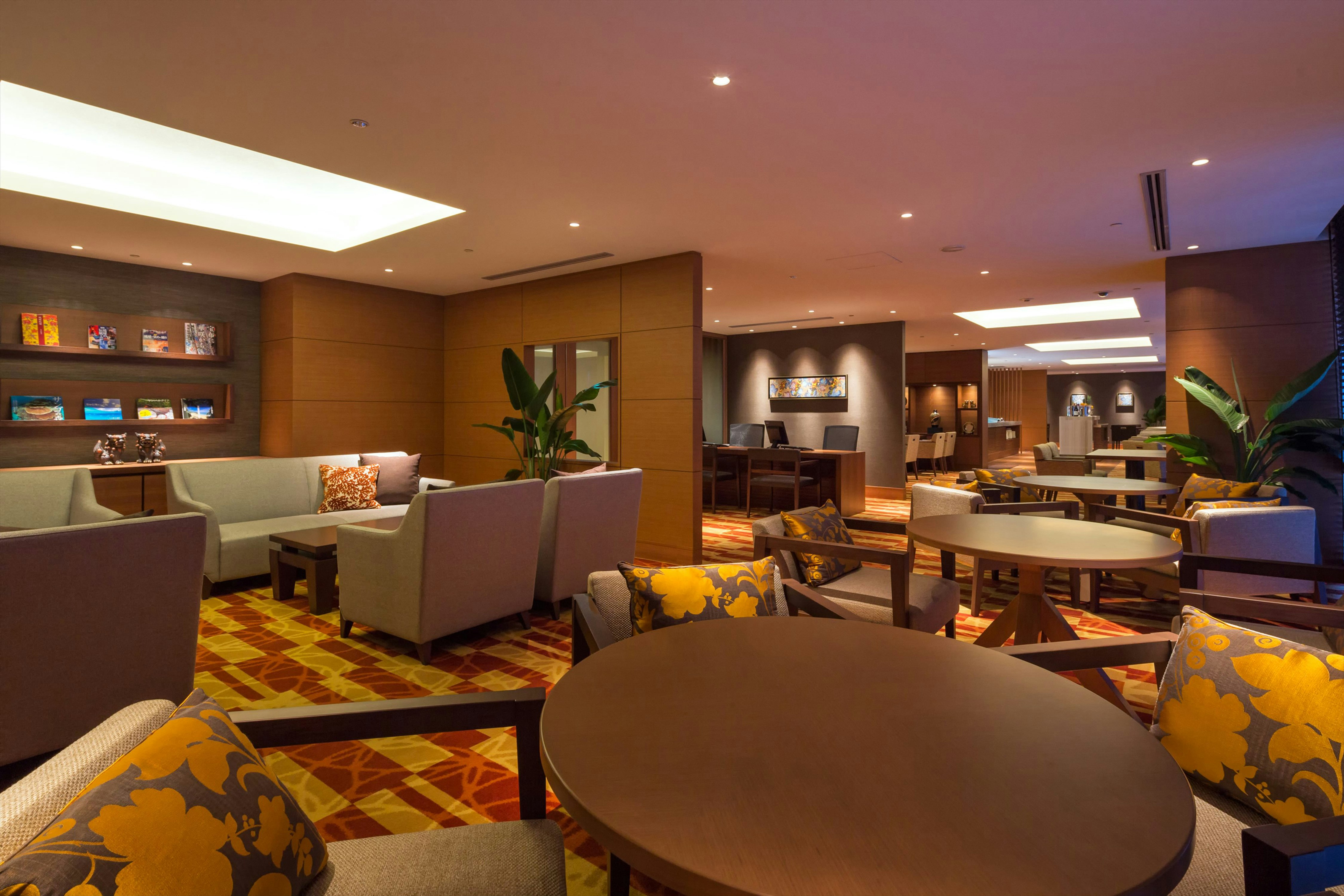 Hilton Okinawa Chatan Resort 53/77