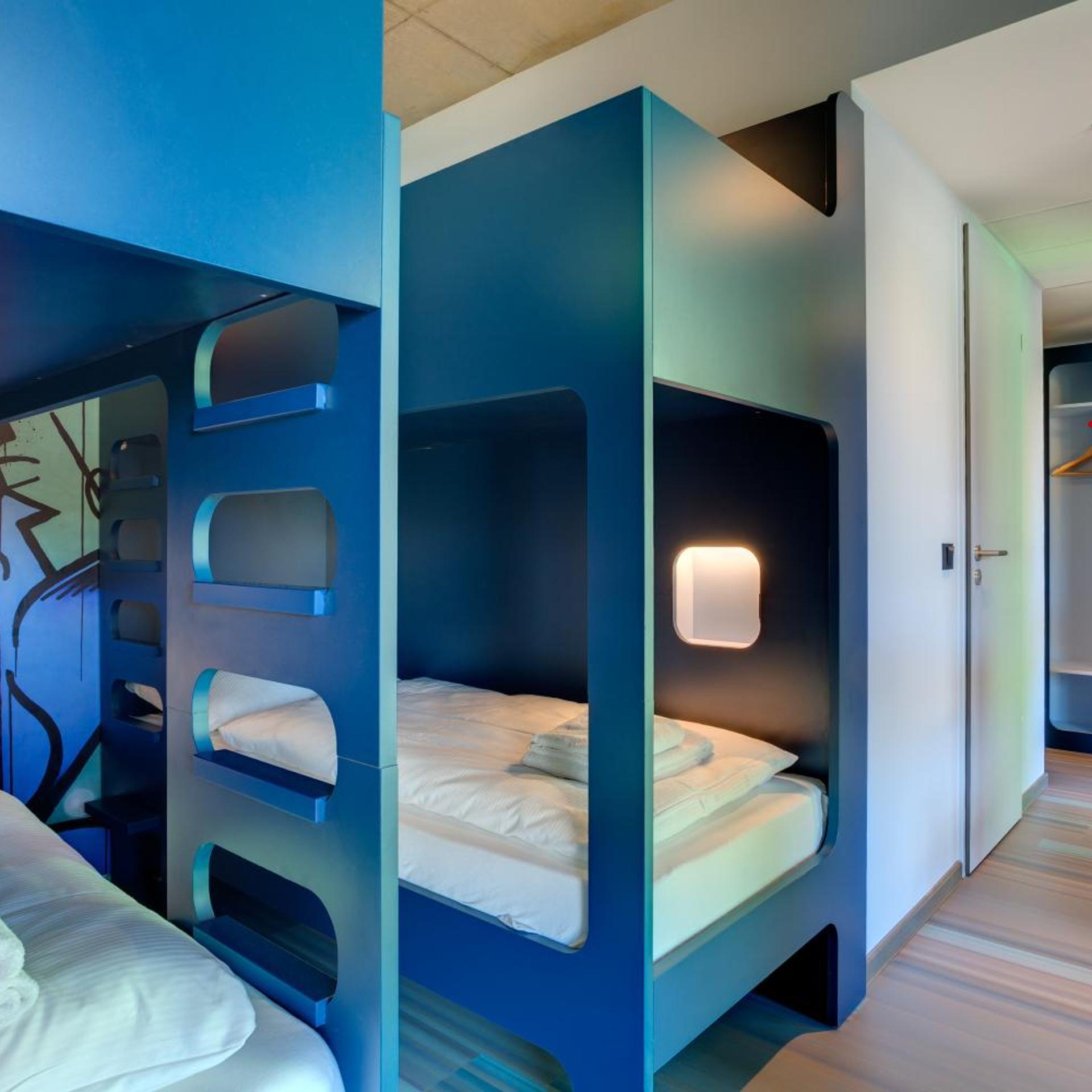 MEININGER Hotel Berlin East Side Gallery 34/52
