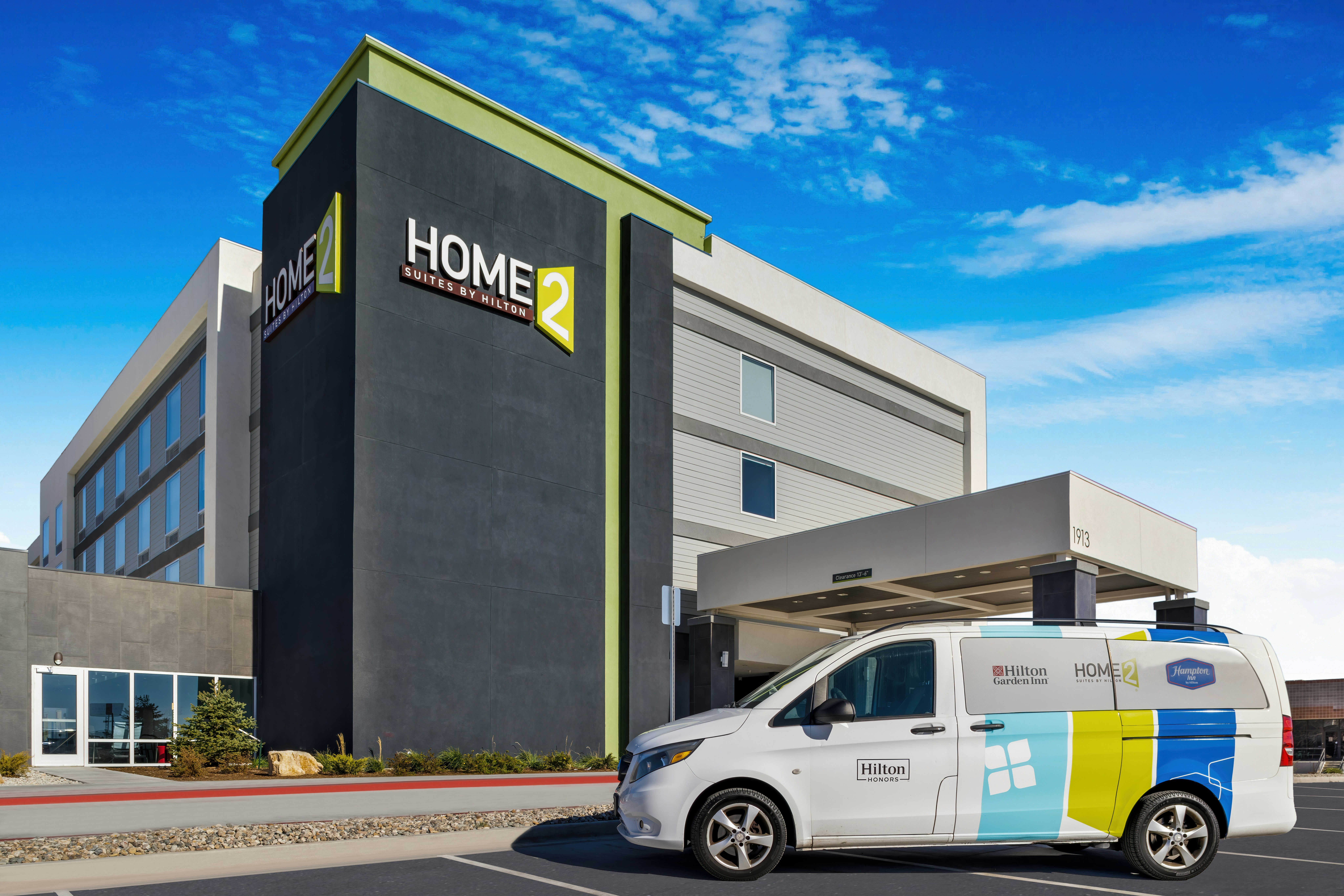 Home2 Suites by Hilton Colorado Springs Airport 23/25