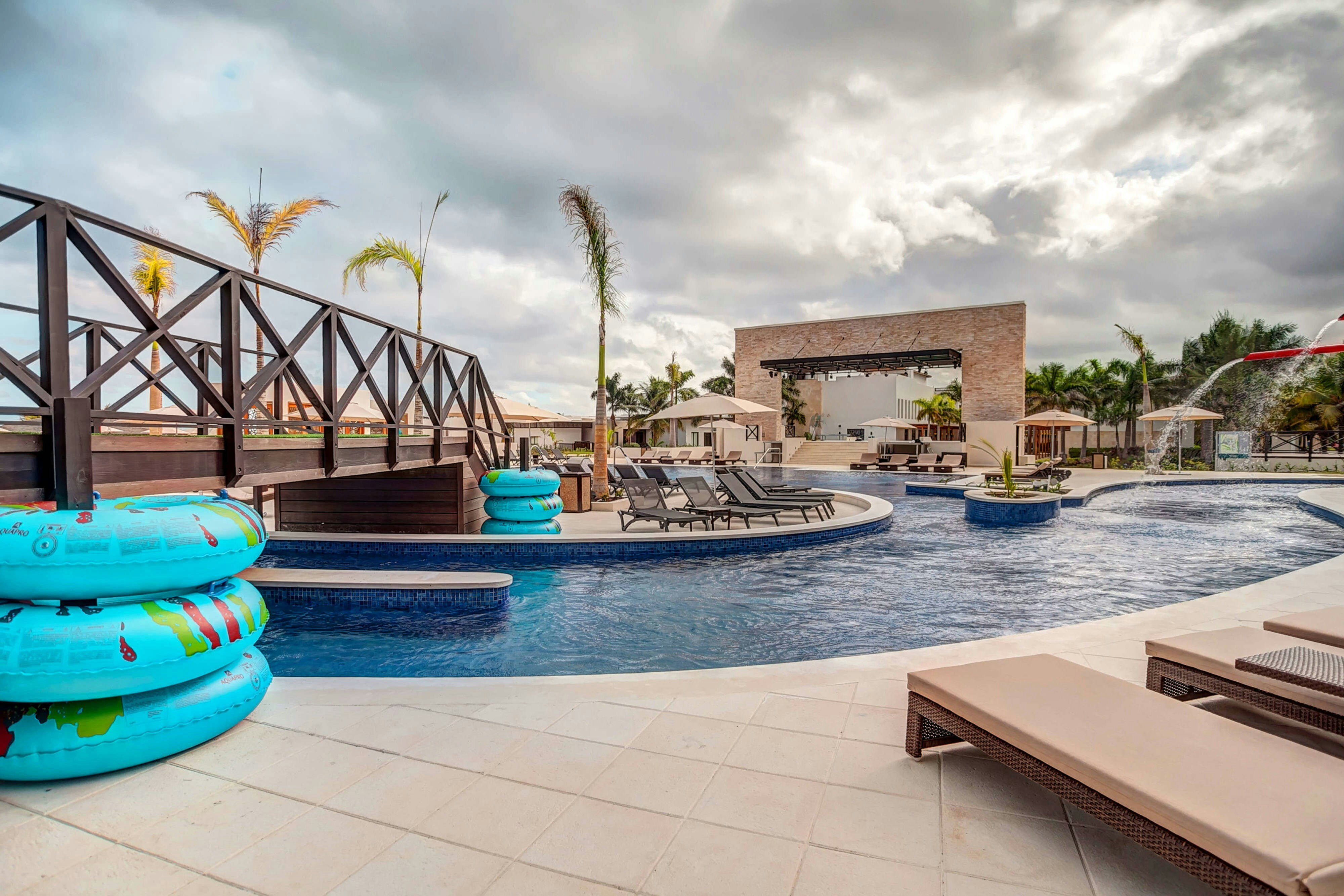 Royalton Blue Waters Montego Bay, An Autograph Collection All-Inclusive Resort 77/84