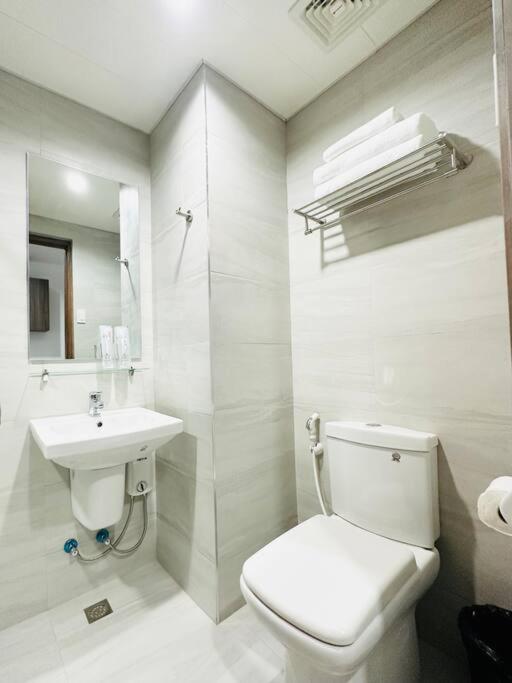Mangrove Place and Residences by Hiverooms 48/50
