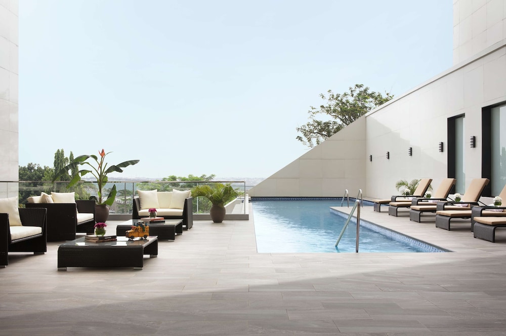 Radisson Blu Lagos Ikeja 68/74