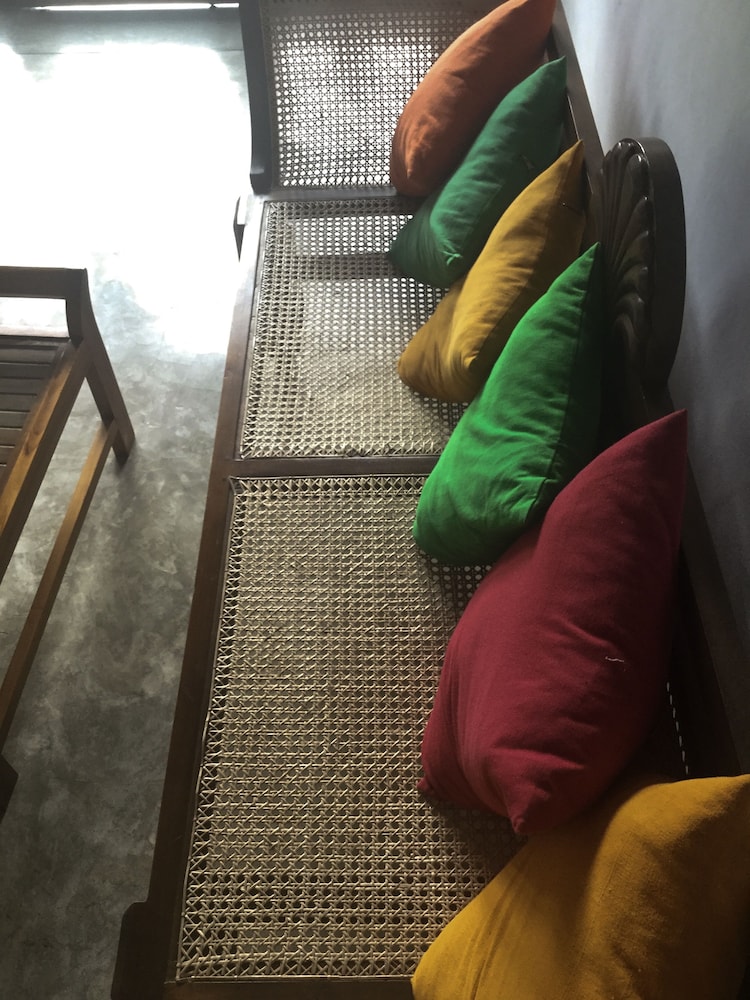 Hanthana House 33/72