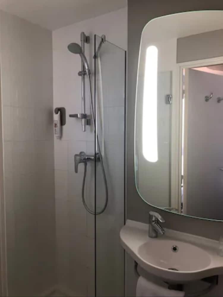 ibis Cannes Centre 25/61