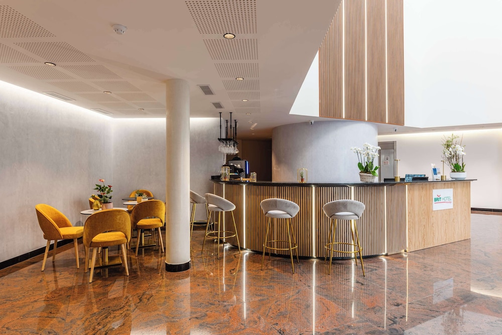 Brit Hotel Paris Rosny Sous Bois 28/34