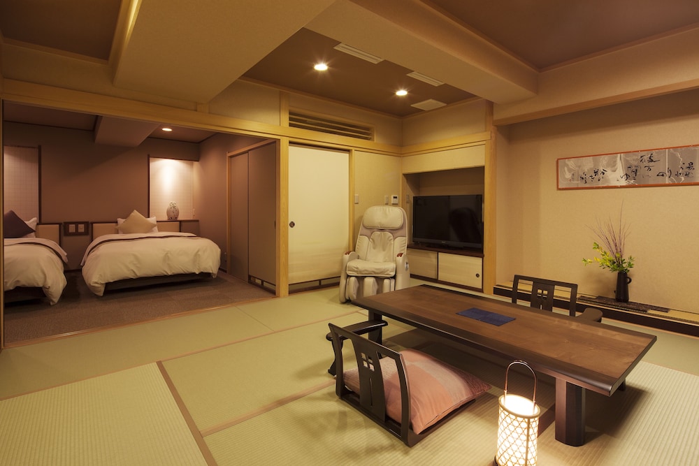 Shin Iya Onsen Hotel Kazurabashi 14/55