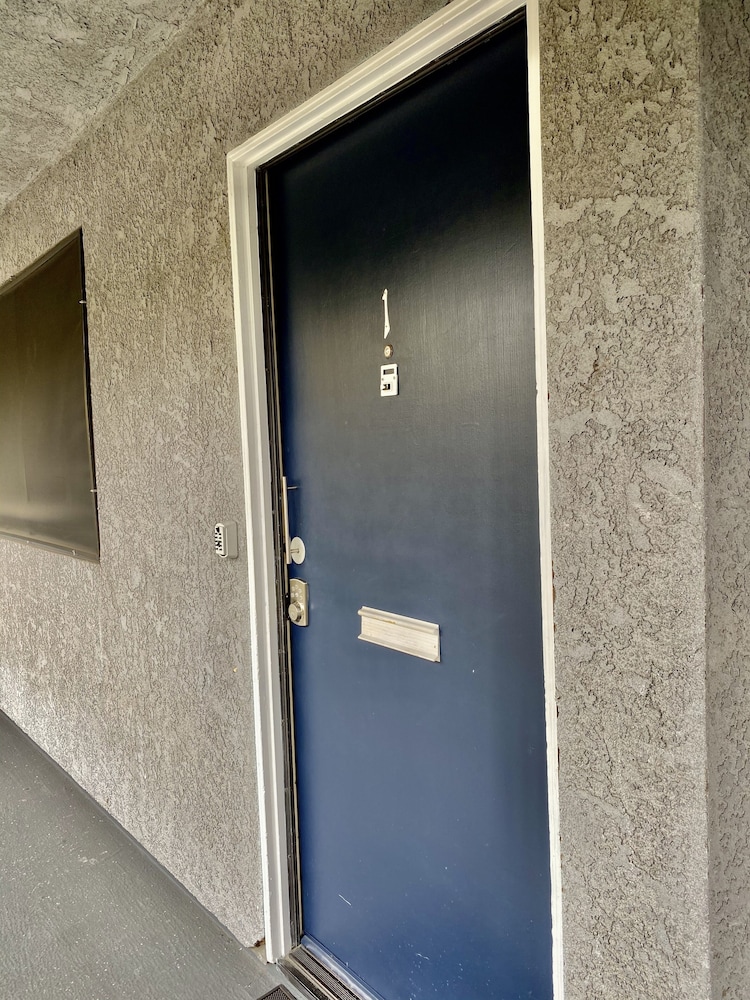 Glendale Apartment Rental by Owner 27/58