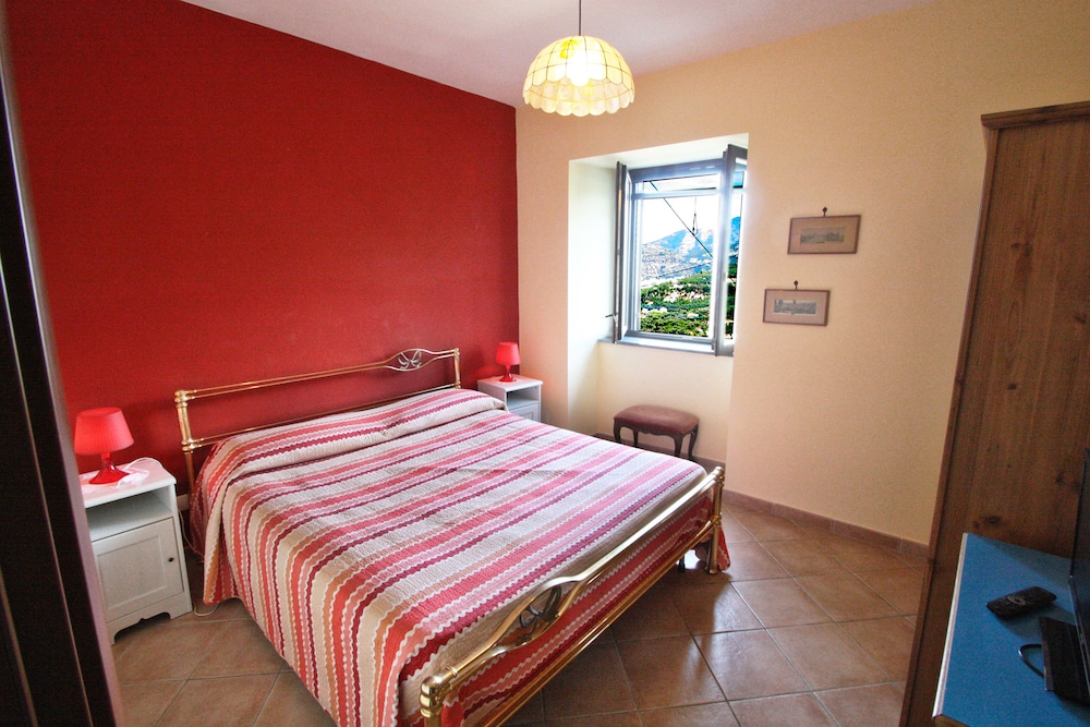 ROOM, QUADRUPLE, SEA VIEW, BALCONY