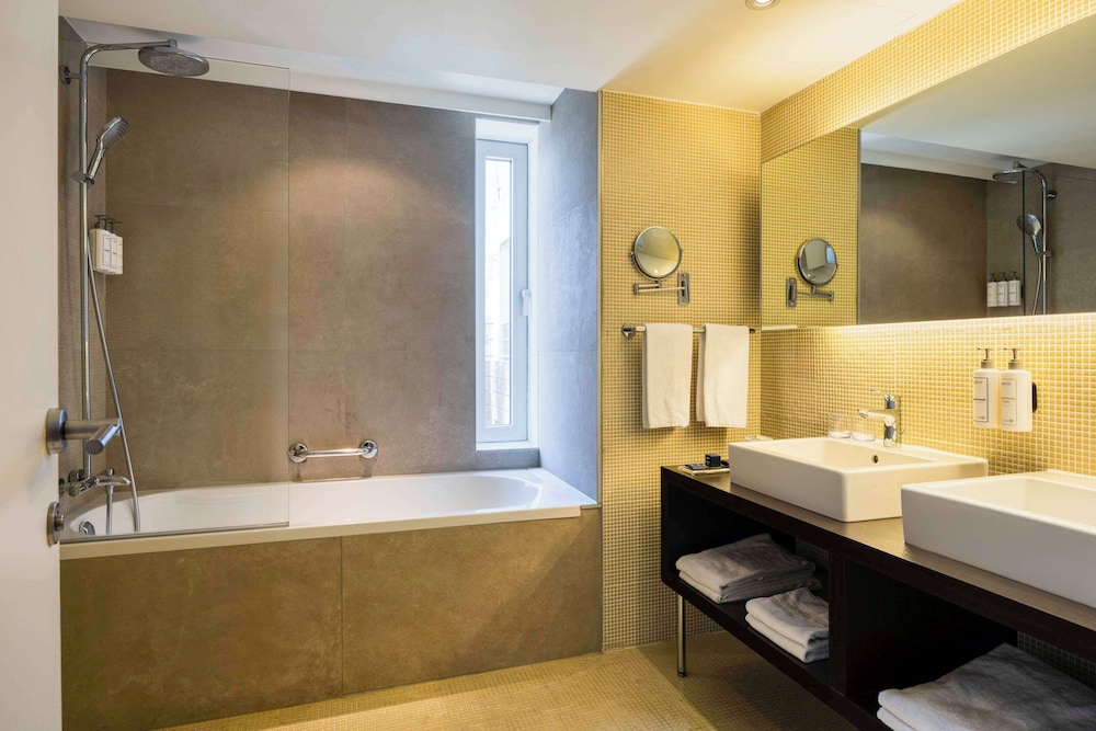 Park Inn By Radisson Antwerpen 63/63
