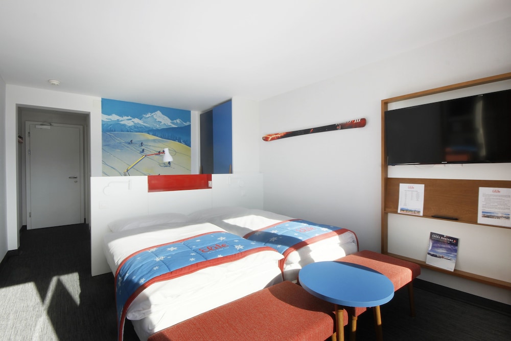 Hotel Elite 12/50