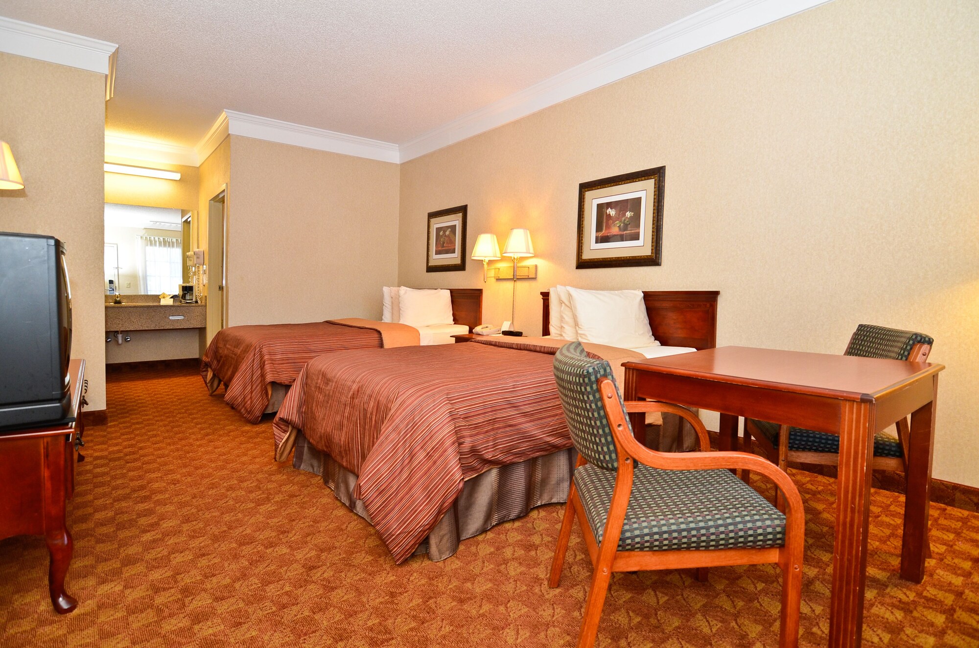 غرفة قياسية بسريرين مزدوجين، Peach State Inn & Suites 2/2