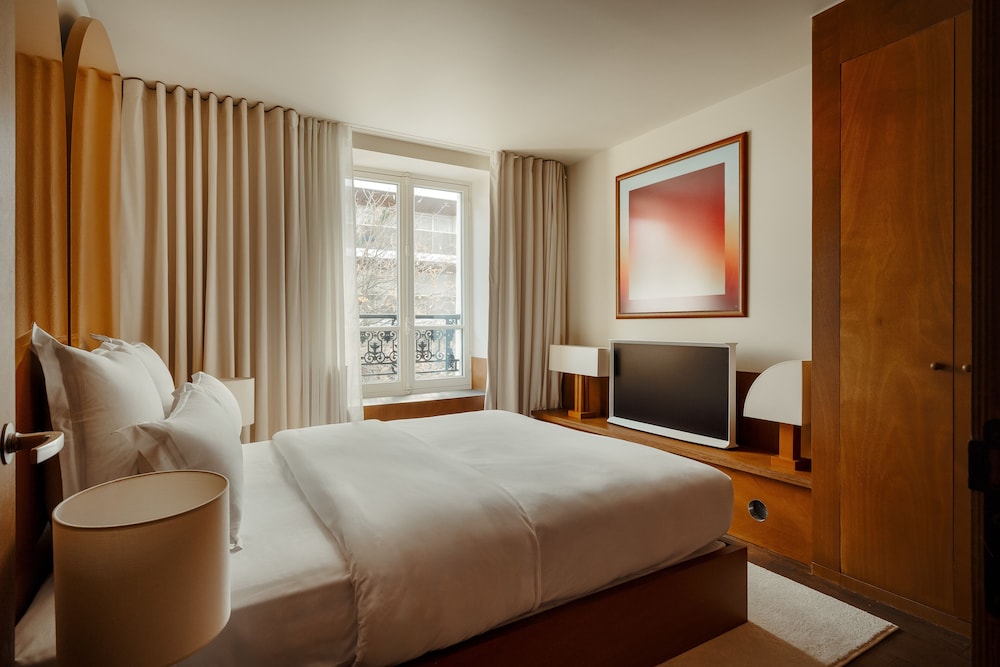 Edgar Suites Bouchardon 9/28