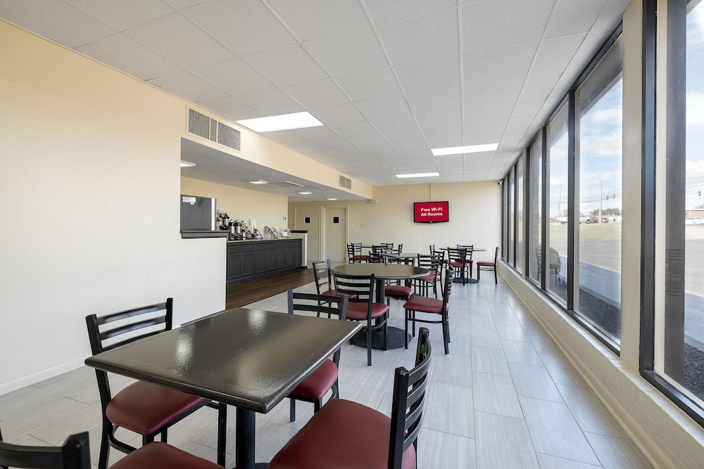Red Roof Inn Murray 24/30