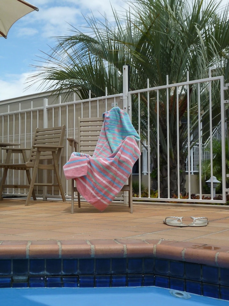 Baywatch Motor Inn 29/41