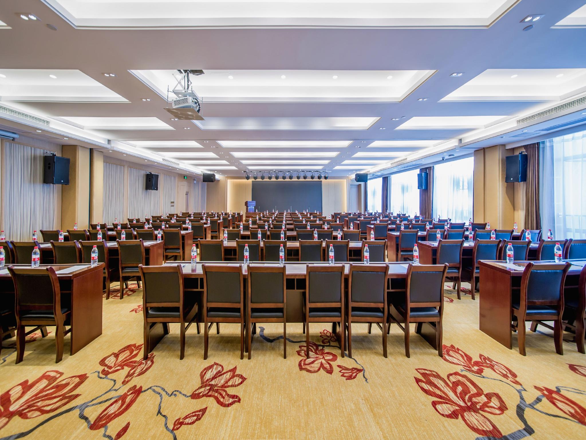 Vienna International Hotel (Wuhan Huangpi Passenger Transport Center) 26/30