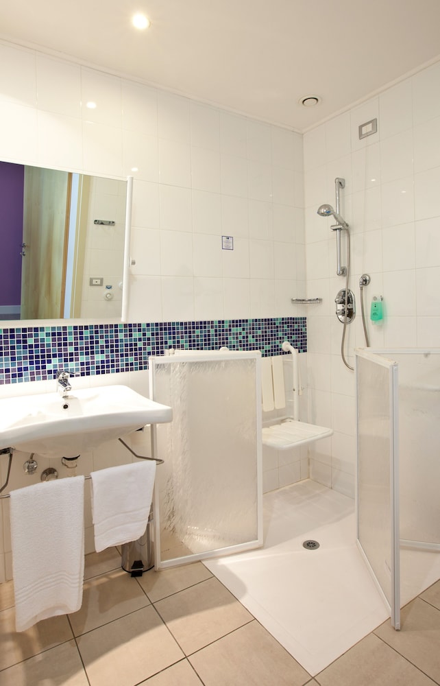 Holiday Inn Express Reggio Emilia 17/61