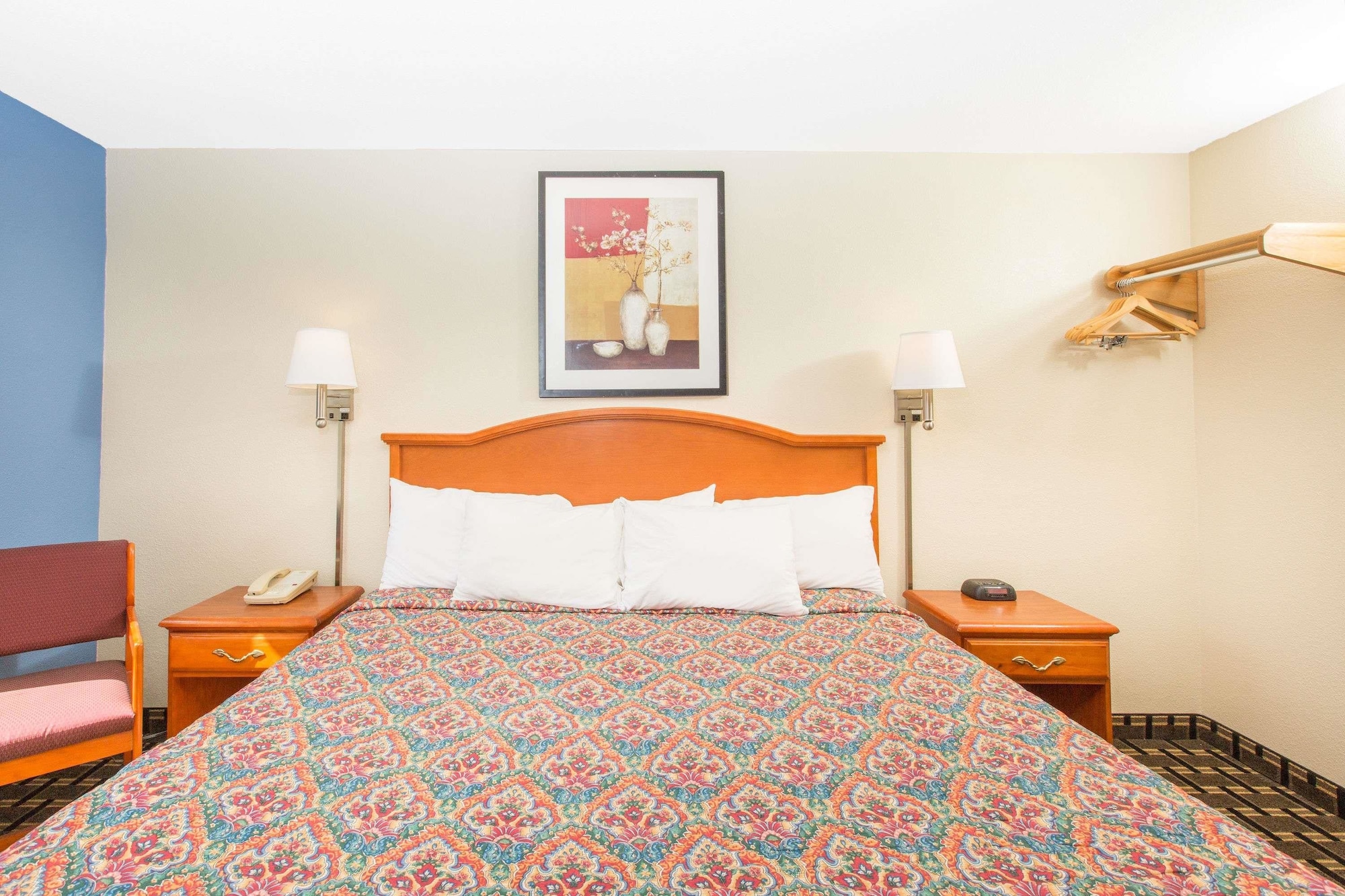 غرفة بسرير كينج، Days Inn by Wyndham Effingham 9/10