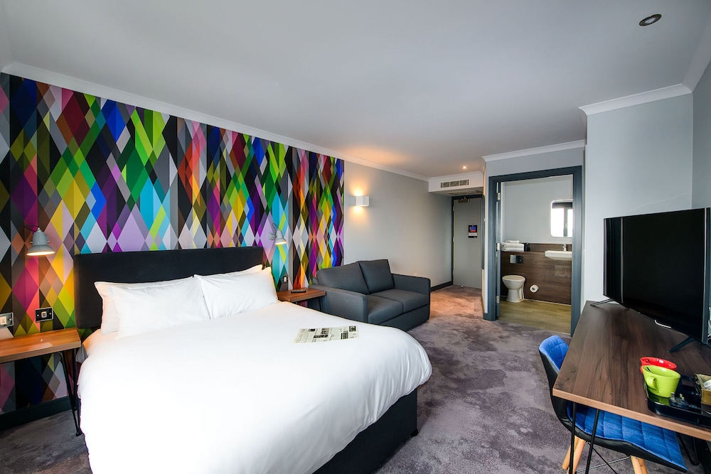 Village Prem Swansea Hotel Leisure Club 15/61
