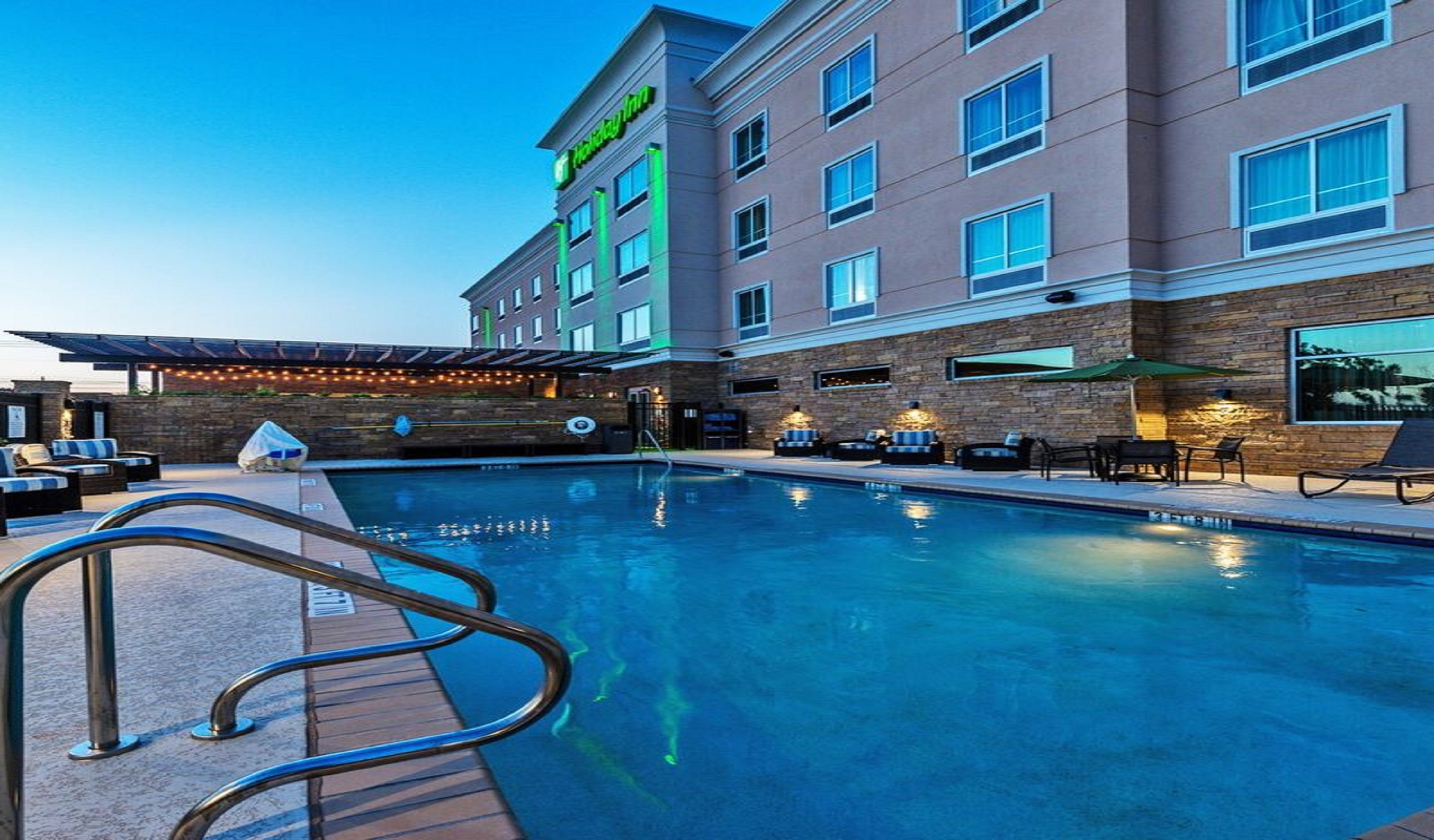 Holiday Inn Austin Airport 56/58