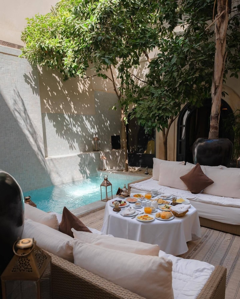 Riad Kheirredine 38/69